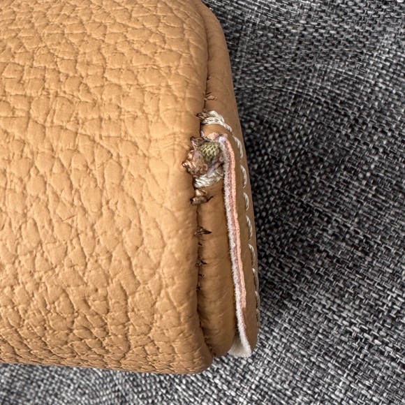 Tod’s Designer Sunglasses Case - Picture 6 of 6